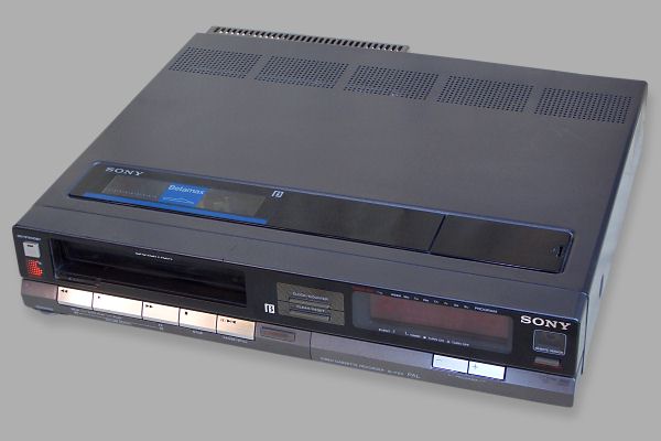 Betamax model SL-F60